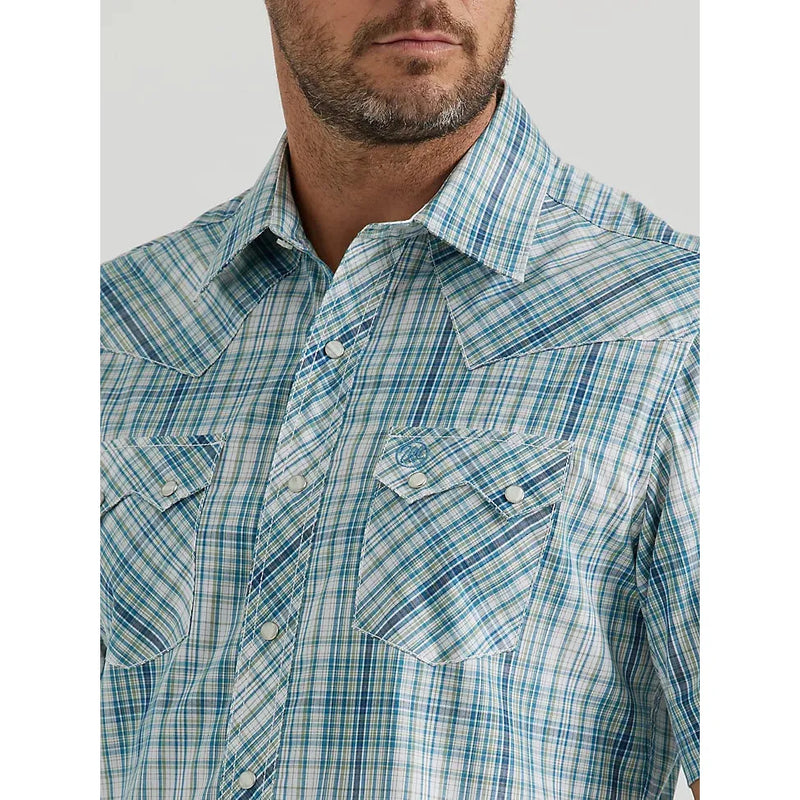 WRANGLER MENS RETRO SHORT SLEEVE SAWTOOTH SHIRT - AQUA PLAID