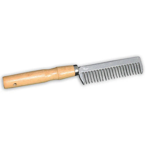 PULLING COMB WITH WOODEN HANDLE – Bridle Path Tack Shop