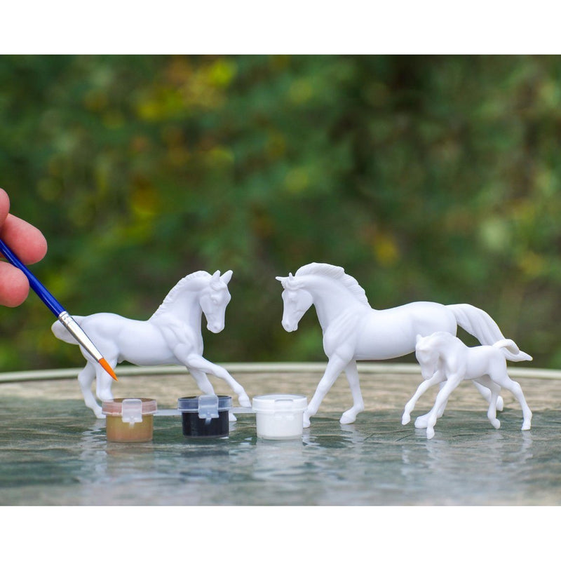 BREYER UNICORN PAINT & PLAY