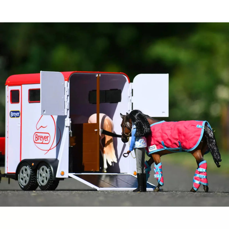 BREYER TRADITIONAL TWO-HORSE TRAILER