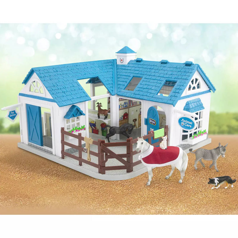 Breyer Deluxe Animal Hospital