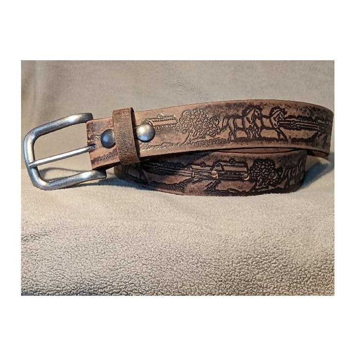 WILDLIFE EMBOSSED MENS  BELT - BROWN HORSES