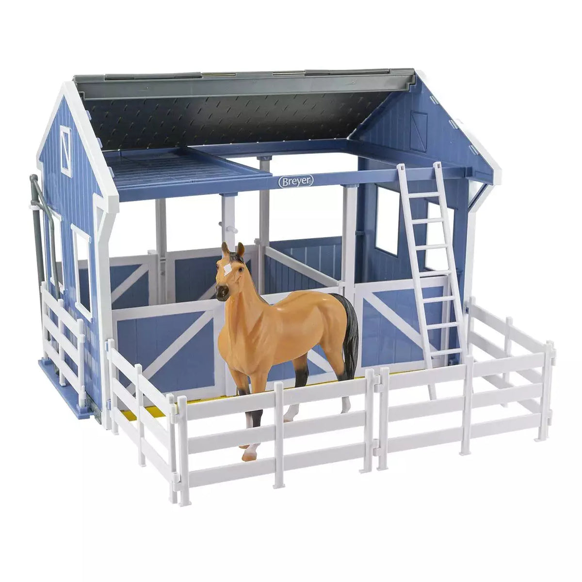 BREYER DELUXE COUNTRY STABLE